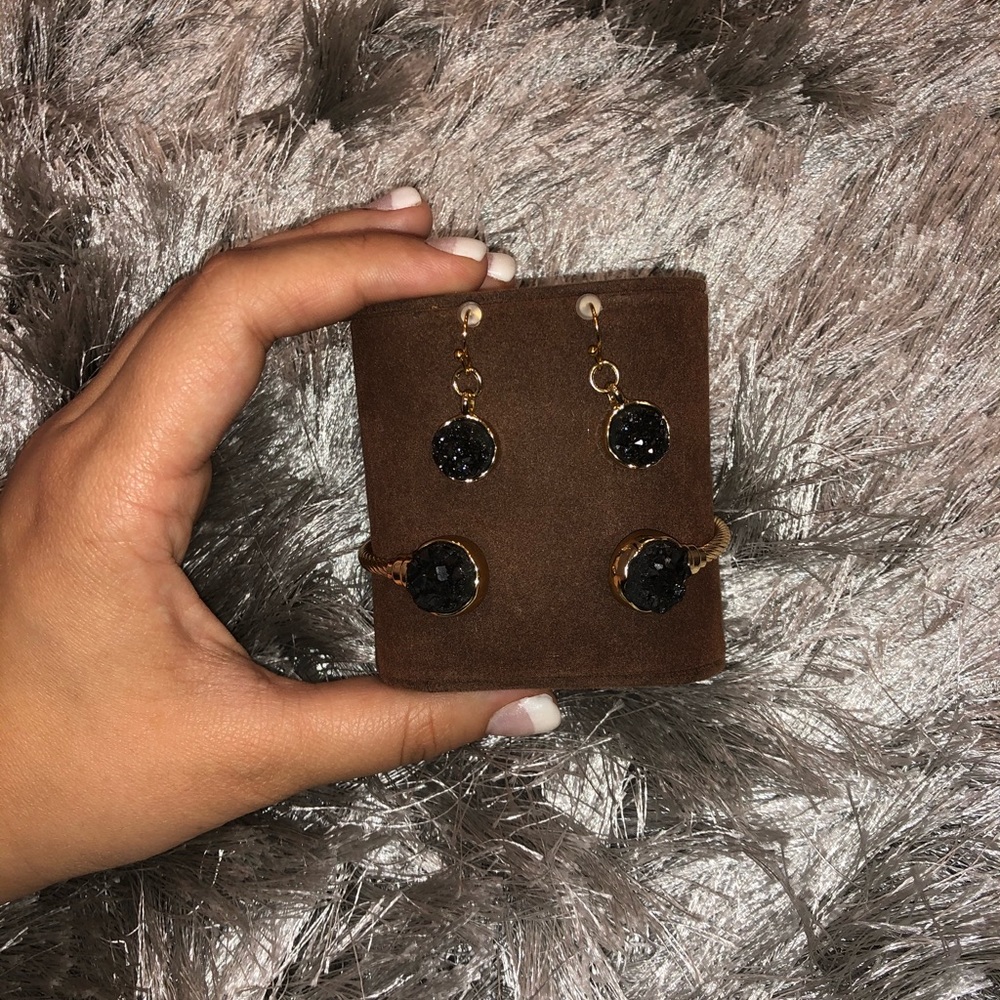 Stone cuff with matching earrings set
